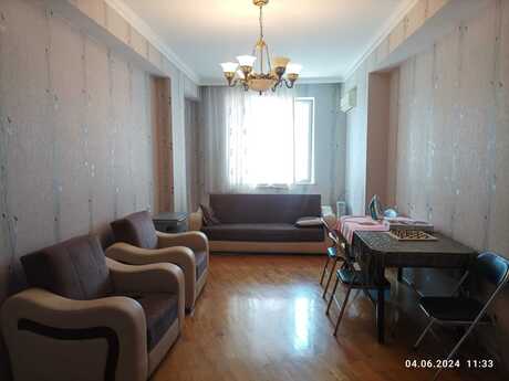 Kirayə 3 otaqlı mənzil, 110 m², 8 Noyabr: 700 ₼/ay 2