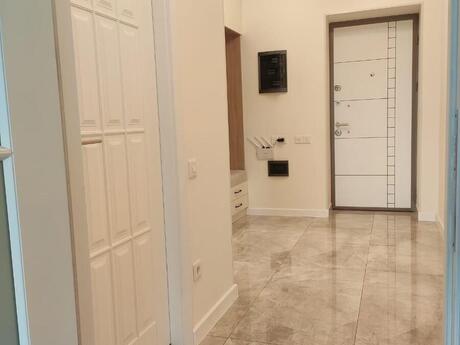 Elan №6445595 - Bakı, İnşaatçılar m., 3 otaqlı, 130 m², 14/29 mərtəbə