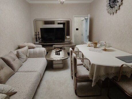 2 otaq · 58 m² · 3/9 mərtəbə, İnşaatçılar