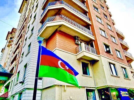 Elan №6445677 - Bakı, Qara Qarayev m., 2 otaqlı, 90 m², 13/17 mərtəbə