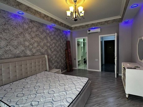 Аренда: 3-комнатная квартира, 100 м², Ağ şəhər: 1 500 ₼/мес 3