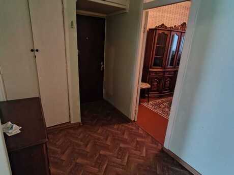 3-room apartment for rent, 82 m², Nəsimi: 700 ₼/mo 4