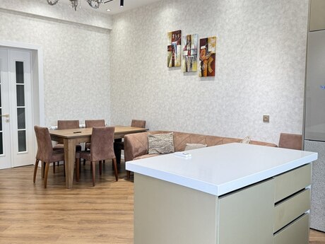 Kirayə 2 otaqlı mənzil, 75 m², 28 May: 1 000 ₼/ay 5
