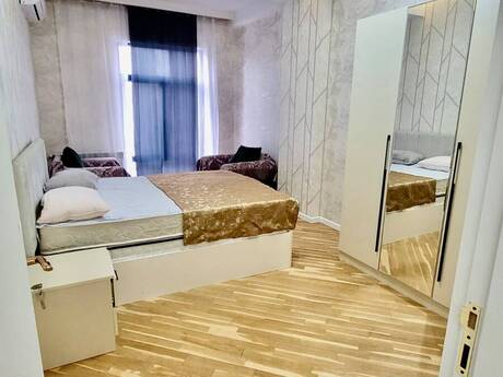 Kirayə 2 otaqlı mənzil, 70 m², 28 May: 800 ₼/ay 2