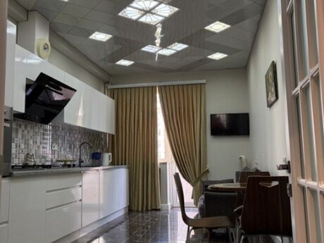 4-room apartment, 155 m², 8 Noyabr: 430 000 ₼ 4