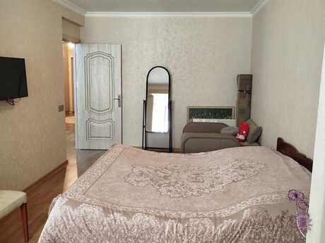 2-room apartment, 73 m², Yeni Yasamal: 147 000 ₼ 2