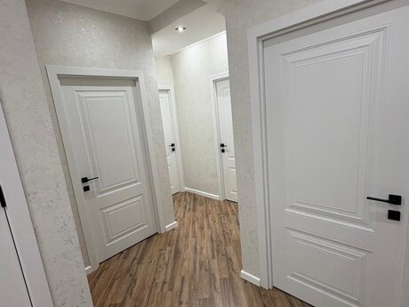 4 otaqlı mənzil, 120 m², İnşaatçılar: 249 000 ₼ 3