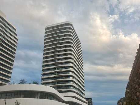 Elan №6445921 - Bakı, Ağ şəhər q., 4 otaqlı, 225 m², 10/20 mərtəbə