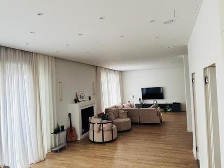 9 otaqlı həyət evi, 350 m², Abşeron: 440 000 ₼ 2