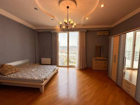3 otaqlı mənzil, 186 m², 28 May: 531 500 ₼ 2