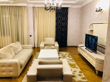 Kirayə 3 otaqlı mənzil, 204 m², Elmlər Akademiyası: 1 800 ₼/ay 4