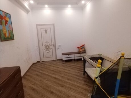 Аренда: 3-комнатная квартира, 150 м², Elmlər Akademiyası: 1 200 ₼/мес 2