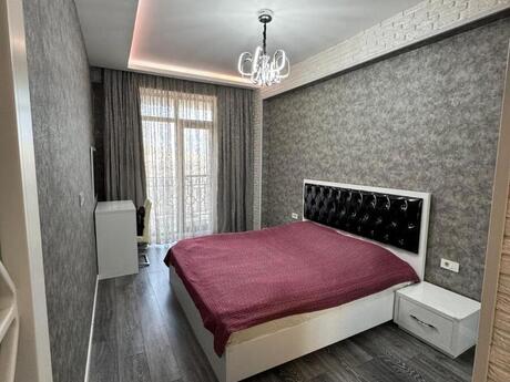 2-room apartment for rent, 95 m², Qara Qarayev: 850 ₼/mo 3