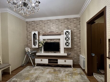 4 otaqlı mənzil, 180 m², Elmlər Akademiyası: 490 000 ₼ 2