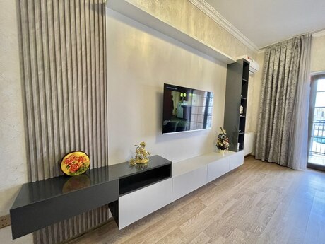 Kirayə 3 otaqlı mənzil, 130 m², 28 May: 1 350 ₼/ay 2