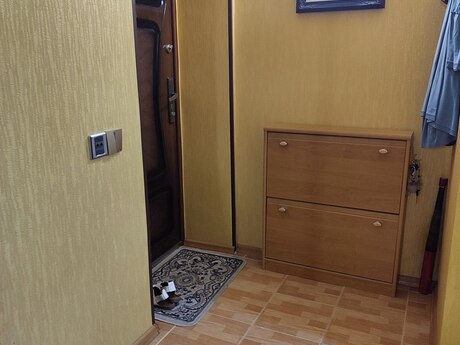3 otaq · 57 m² · 2/5 mərtəbə, Bakıxanov