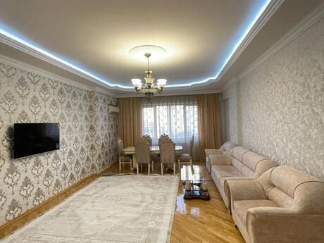 Kirayə 3 otaqlı mənzil, 140 m², Nəsimi: 1 000 ₼/ay 3