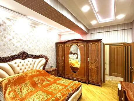 Kirayə 4 otaqlı mənzil, 170 m², Nizami: 1 800 ₼/ay 5