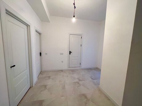 2 otaqlı mənzil, 74,6 m², Bakıxanov: 245 000 ₼ 2