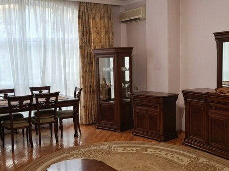 Объявление №6446208 - Баку, м. Шах Исмаил Хатаи, 5-комн., 220 м², 3/12 этаж