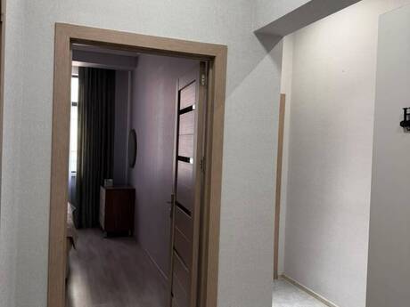 Kirayə 2 otaqlı mənzil, 90 m², 28 May: 1 050 ₼/ay 5