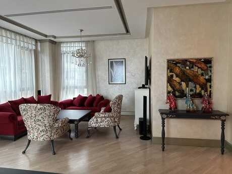 Kirayə 3 otaqlı mənzil, 170 m², İçəri Şəhər: 3 000 ₼/ay 4