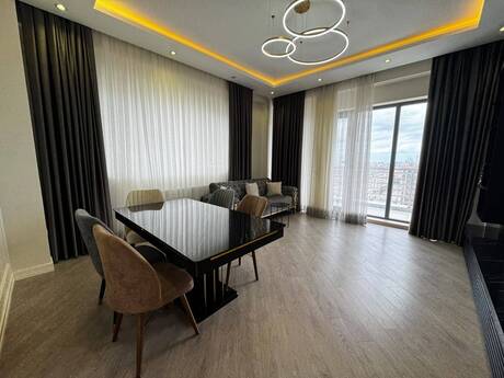 Kirayə 3 otaqlı mənzil, 123 m², Ağ şəhər: 2 500 ₼/ay 3