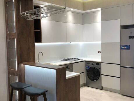 Kirayə 2 otaqlı mənzil, 90 m², Nəsimi: 1 300 ₼/ay 3