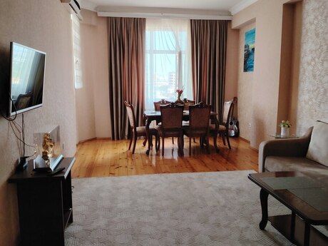 2-room apartment for rent, 90 m², Park Azure: 1 000 ₼/mo 5