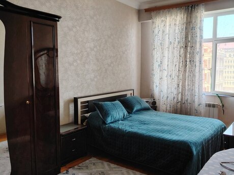 2-room apartment for rent, 90 m², Park Azure: 1 000 ₼/mo 3