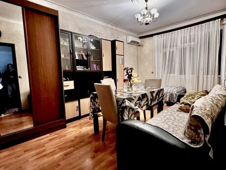 Объявление №6446522 - Баку, м. Мемар Аджеми, 2-комн., 45 м², 4/5 этаж