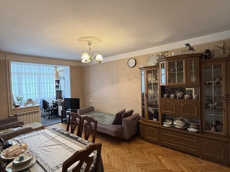 3 rooms · 85 m² · floor 2/5, Əhmədli
