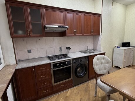 2-room apartment for rent, 120 m², Nəriman Nərimanov: 750 ₼/mo 3