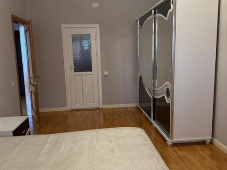 4 otaqlı mənzil, 165 m², Nərimanov: 385 000 ₼ 2