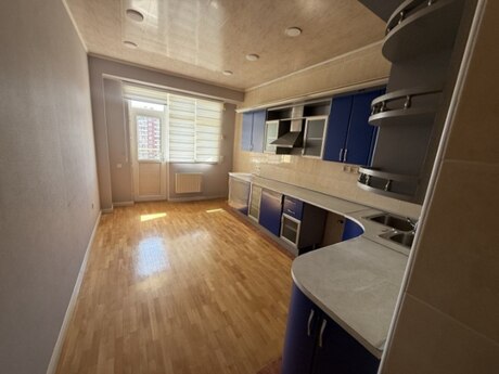 4 otaqlı mənzil, 165 m², Nərimanov: 385 000 ₼ 5