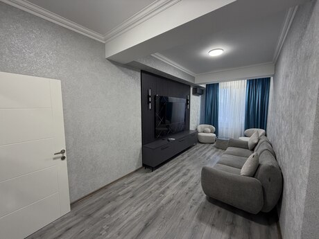 3 otaqlı mənzil, 96 m², 20 Yanvar: 345 000 ₼ 3