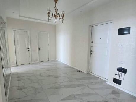 3-комнатная квартира, 150 м², Həzi Aslanov: 147 500 ₼ 2