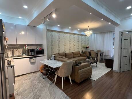 3-room apartment, 83 m², Bakıxanov: 157 000 ₼ 3