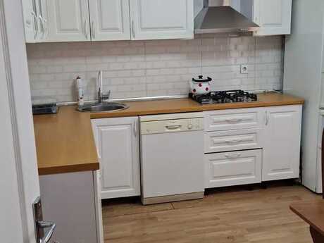 1-room apartment for rent, 65 m², Nərimanov: 650 ₼/mo 5