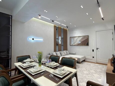 3-room apartment for rent, 125 m², İzmir Residence: 2 100 ₼/mo 2