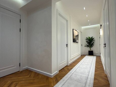 3-room apartment for rent, 125 m², İzmir Residence: 2 100 ₼/mo 4