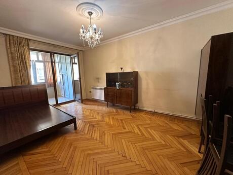 3-комнатная квартира, 75 м², Nizami: 240 000 ₼ 2