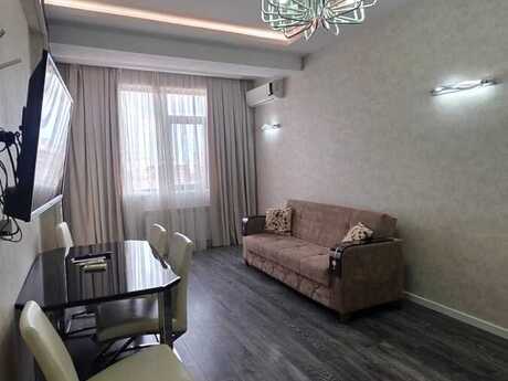 2 rooms · 62 m² · floor 10/18, Qara Qarayev