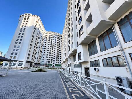 2 rooms · 85 m² · floor 10/18, Əhmədli