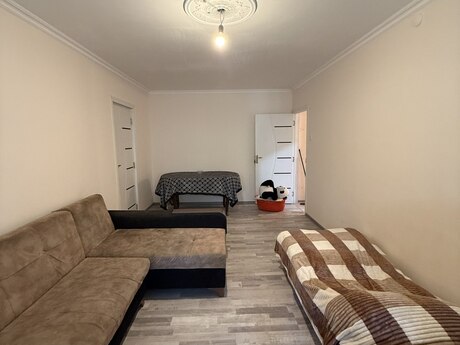 3-room apartment for rent, 65 m², Xalqlar Dostluğu: 640 ₼/mo 3
