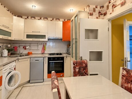2 otaqlı mənzil, 70 m², İnşaatçılar: 170 000 ₼ 4