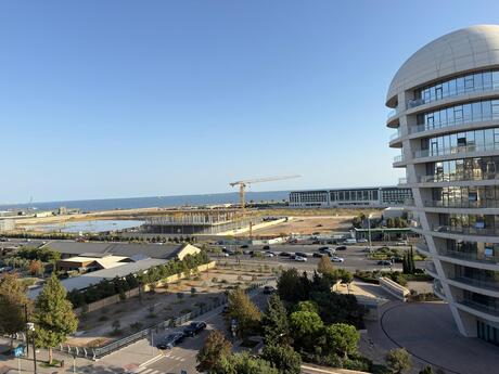 Ağ şəhərdə 5 otaqlı yeni tikili mənzil satılır, 228 m², 957 600 AZN, şəkil 2 / 12