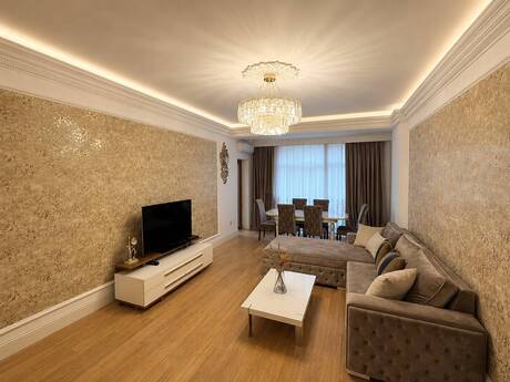 3 otaqlı mənzil, 140 m², Nərimanov: 425 000 ₼ 2