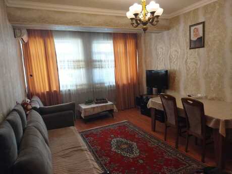 Elan №6447153 - Bakı, İnşaatçılar m., 2 otaqlı, 76 m², 4/10 mərtəbə