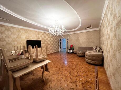 4 rooms · 200 m² · floor 11/18, Nizami